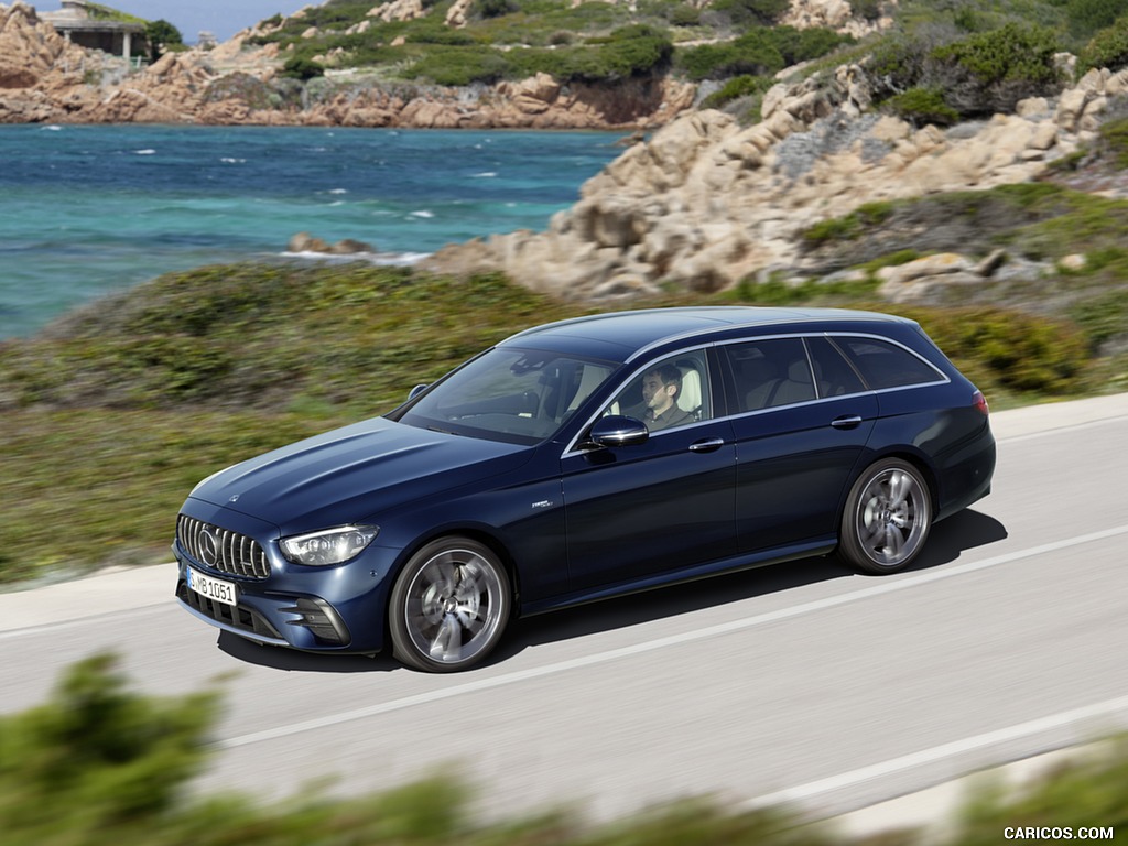 2021 Mercedes-AMG E 53 Estate 4MATIC+ T-Model (Color: Cavansite Blue Metallic) - Front Three-Quarter