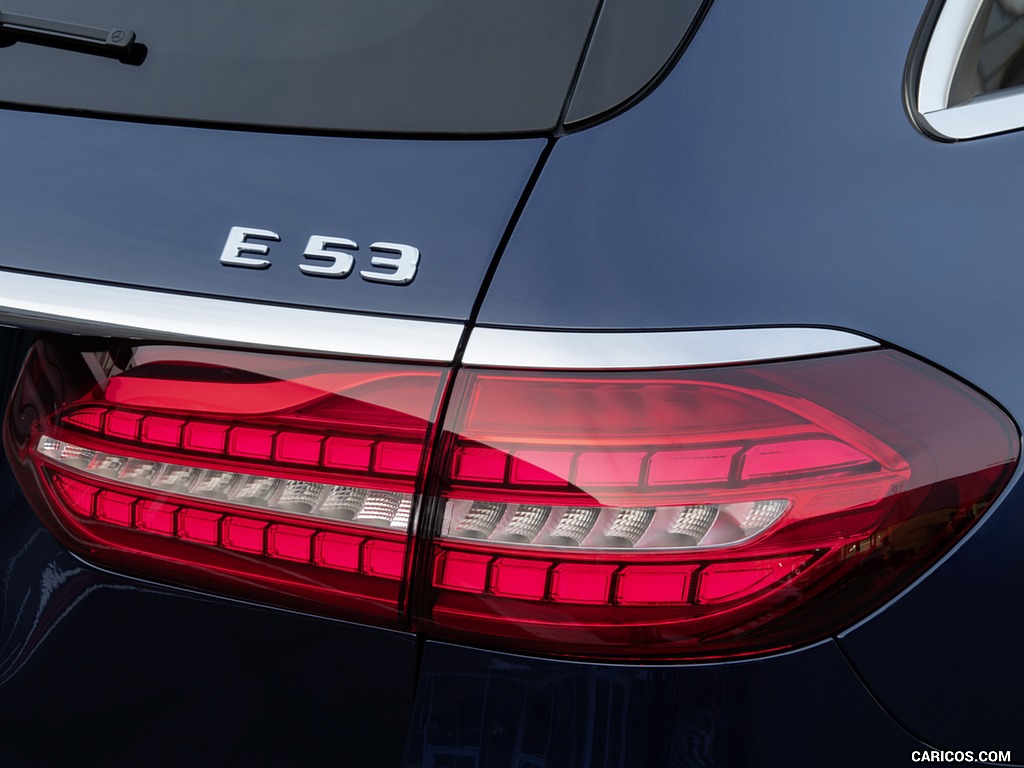 2021 Mercedes-AMG E 53 Estate 4MATIC+ T-Model (Color: Cavansite Blue Metallic) - Tail Light