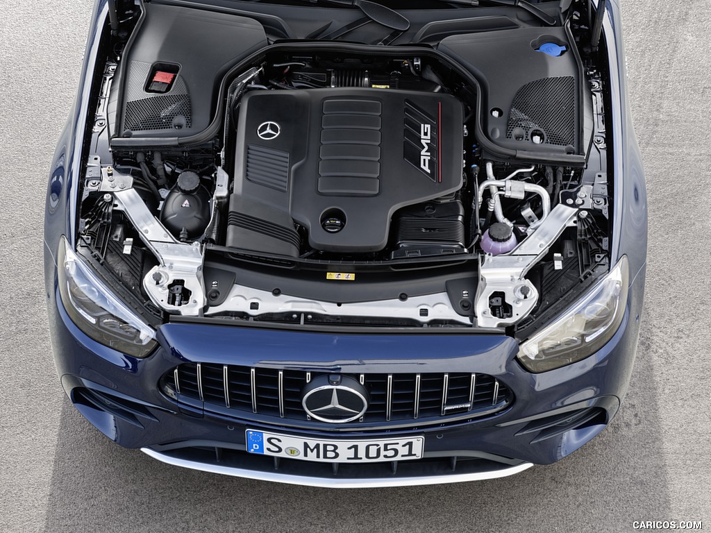 2021 Mercedes-AMG E 53 Estate 4MATIC+ T-Model - Engine