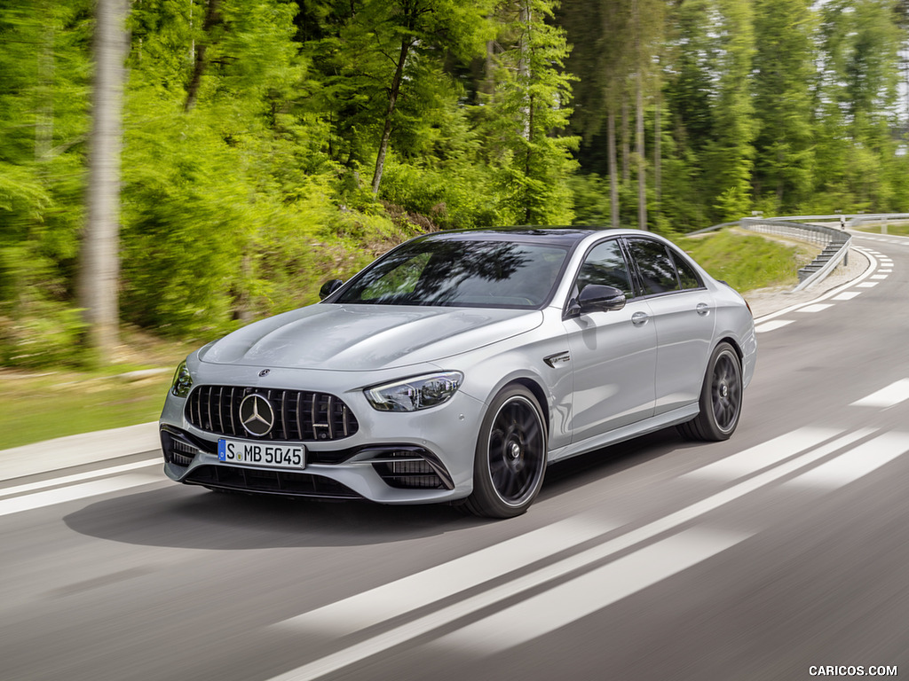 2021 Mercedes-AMG E 63 S (Color: Hightech Silv(Color: Hightech Silver Metallic)er Metallic) - Front Three-Quarter