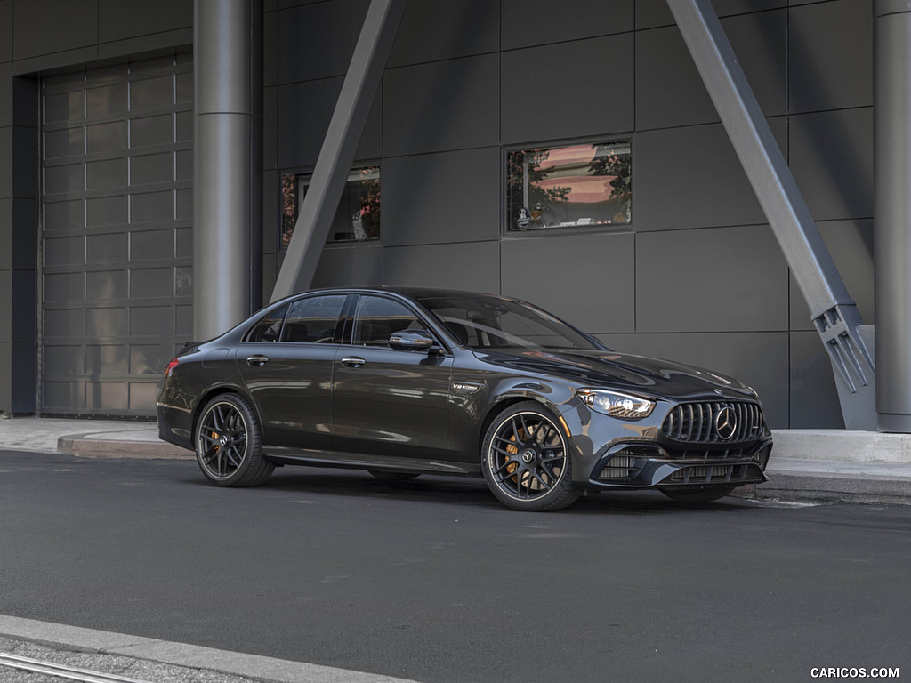 2021 Mercedes-AMG E 63 S (US-Spec) - Front Three-Quarter