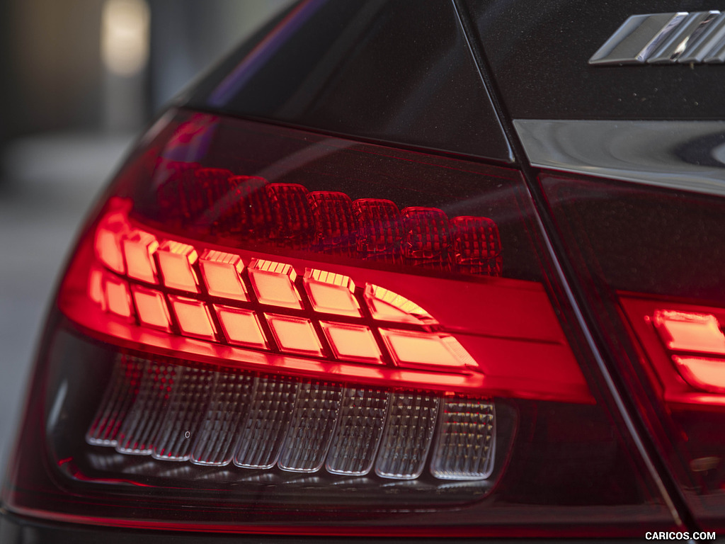 2021 Mercedes-AMG E 63 S (US-Spec) - Tail Light