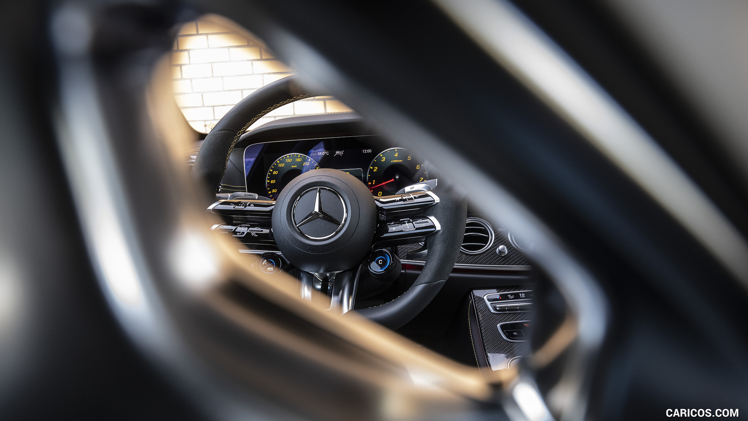 2021 Mercedes-AMG E 63 S 4MATIC+ - Interior, Detail, #93 of 143