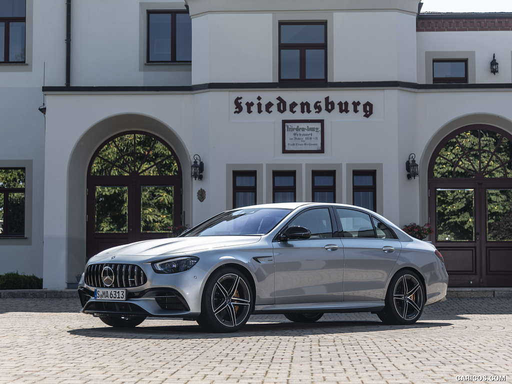 2021 Mercedes-AMG E 63 S 4MATIC+ (Color: High-Tech Silver Metallic) - Front Three-Quarter