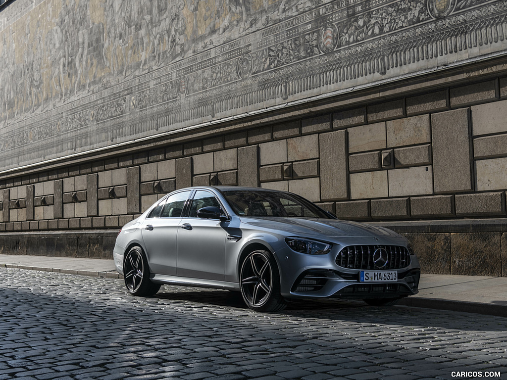 2021 Mercedes-AMG E 63 S 4MATIC+ (Color: High-Tech Silver Metallic) - Front Three-Quarter