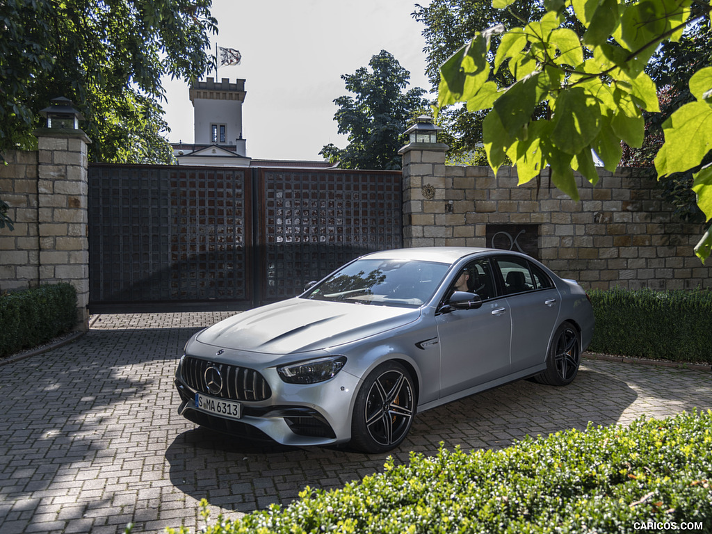 2021 Mercedes-AMG E 63 S 4MATIC+ (Color: High-Tech Silver Metallic) - Front Three-Quarter