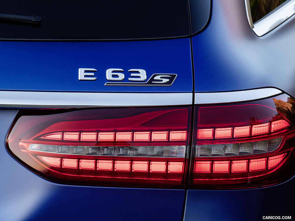 2021 Mercedes-AMG E 63 S Estate (Color: Brilliant Blue Magno) - Tail Light