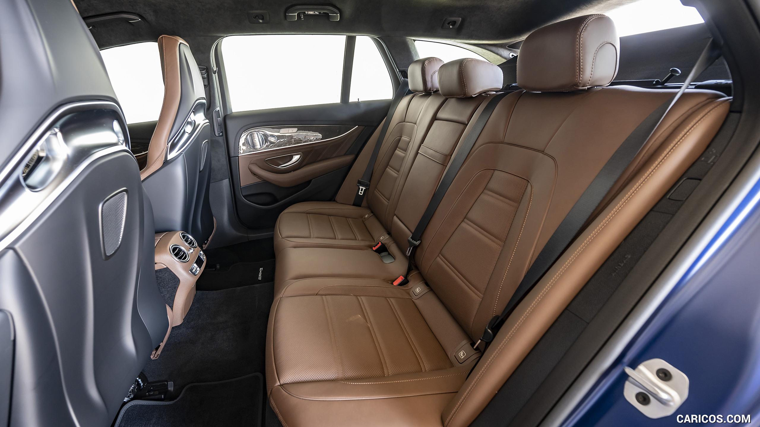 2021 Mercedes-AMG E 63 S Estate 4MATIC+ - Interior, Rear Seats, #92 of 95