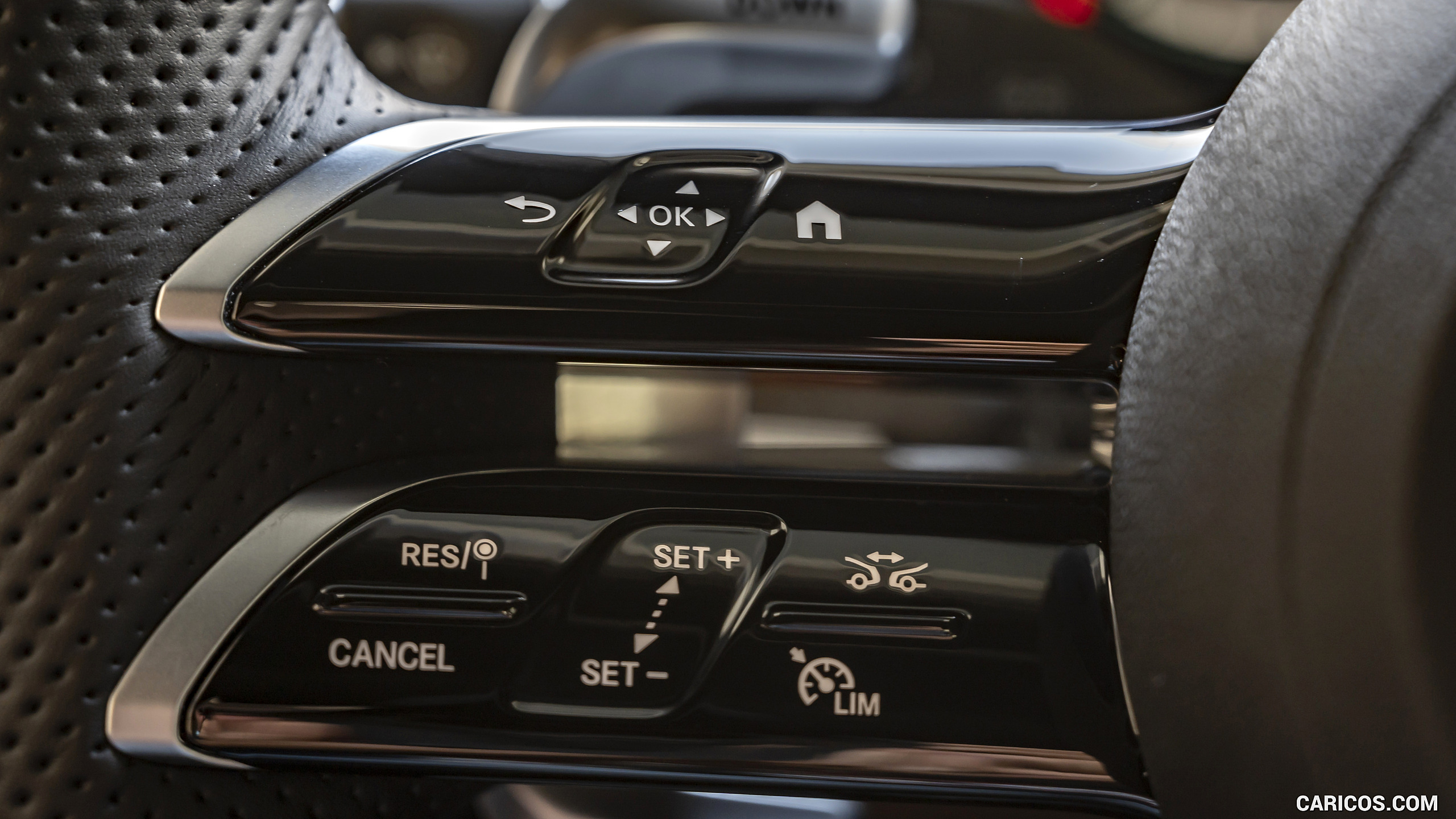 2021 Mercedes-AMG E 63 S Estate 4MATIC+ - Interior, Steering Wheel, #84 of 95