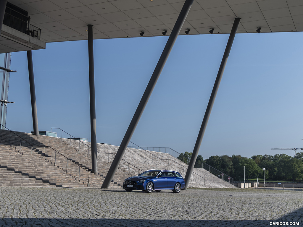 2021 Mercedes-AMG E 63 S Estate 4MATIC+ (Color: Designo Magno Brilliant Blue) - Side