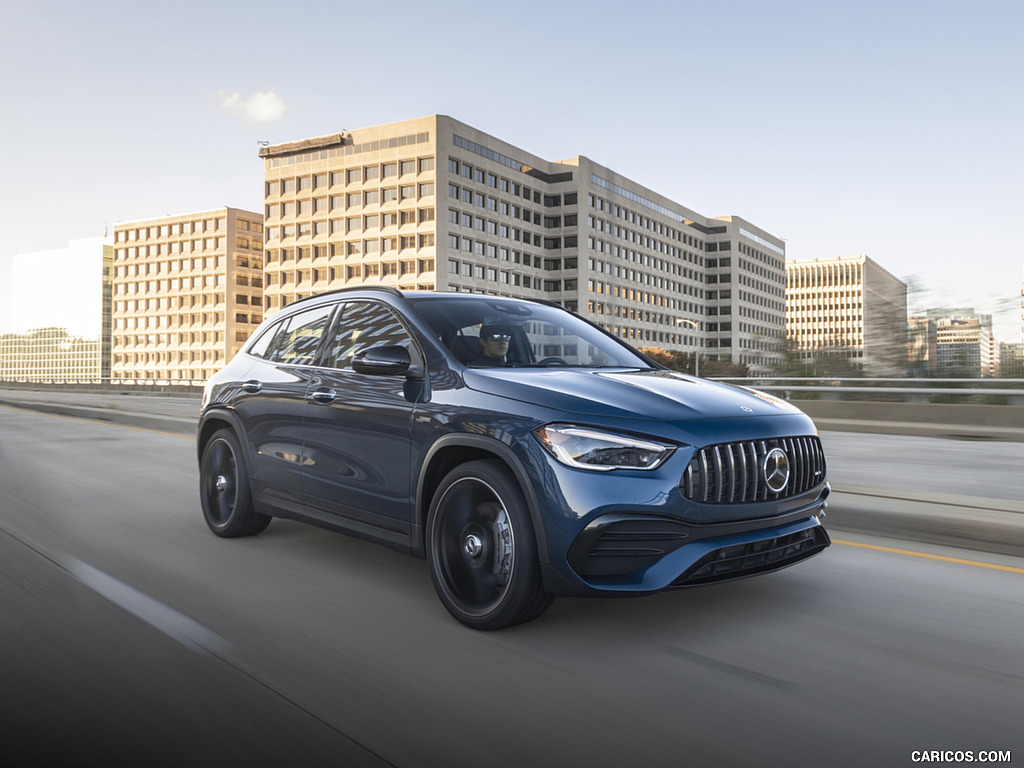 2021 Mercedes-AMG GLA 35 (US-Spec) - Front Three-Quarter