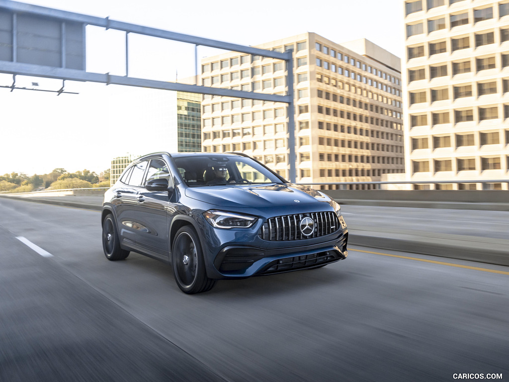 2021 Mercedes-AMG GLA 35 (US-Spec) - Front Three-Quarter