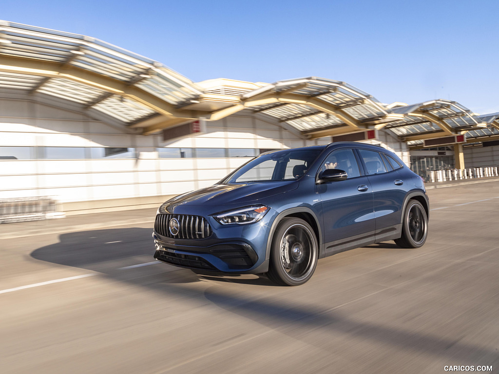 2021 Mercedes-AMG GLA 35 (US-Spec) - Front Three-Quarter