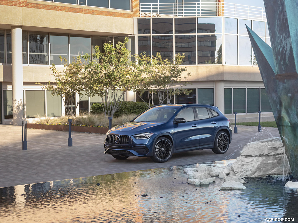 2021 Mercedes-AMG GLA 35 (US-Spec) - Front Three-Quarter