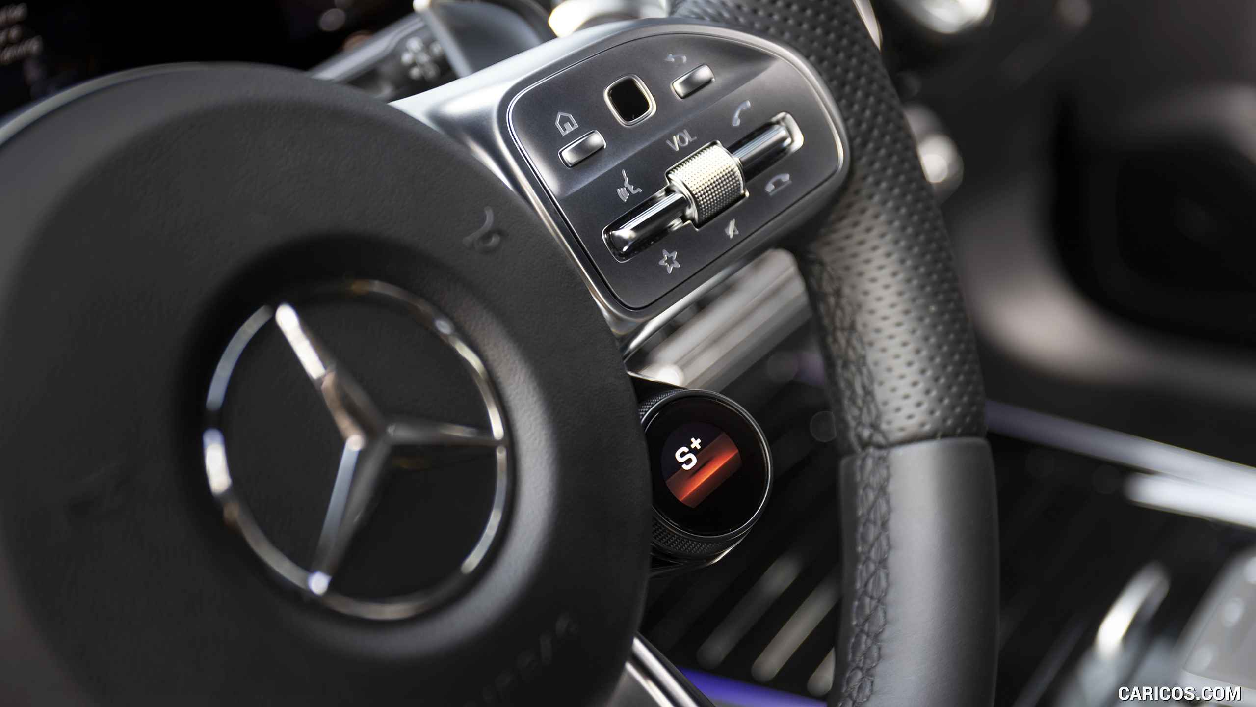 2021 Mercedes-AMG GLA 45 S 4MATIC+ - Interior, Steering Wheel, #49 of 97