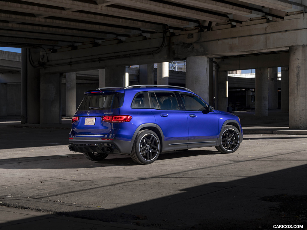 2021 Mercedes-AMG GLB 35 (US-Spec) - Rear Three-Quarter