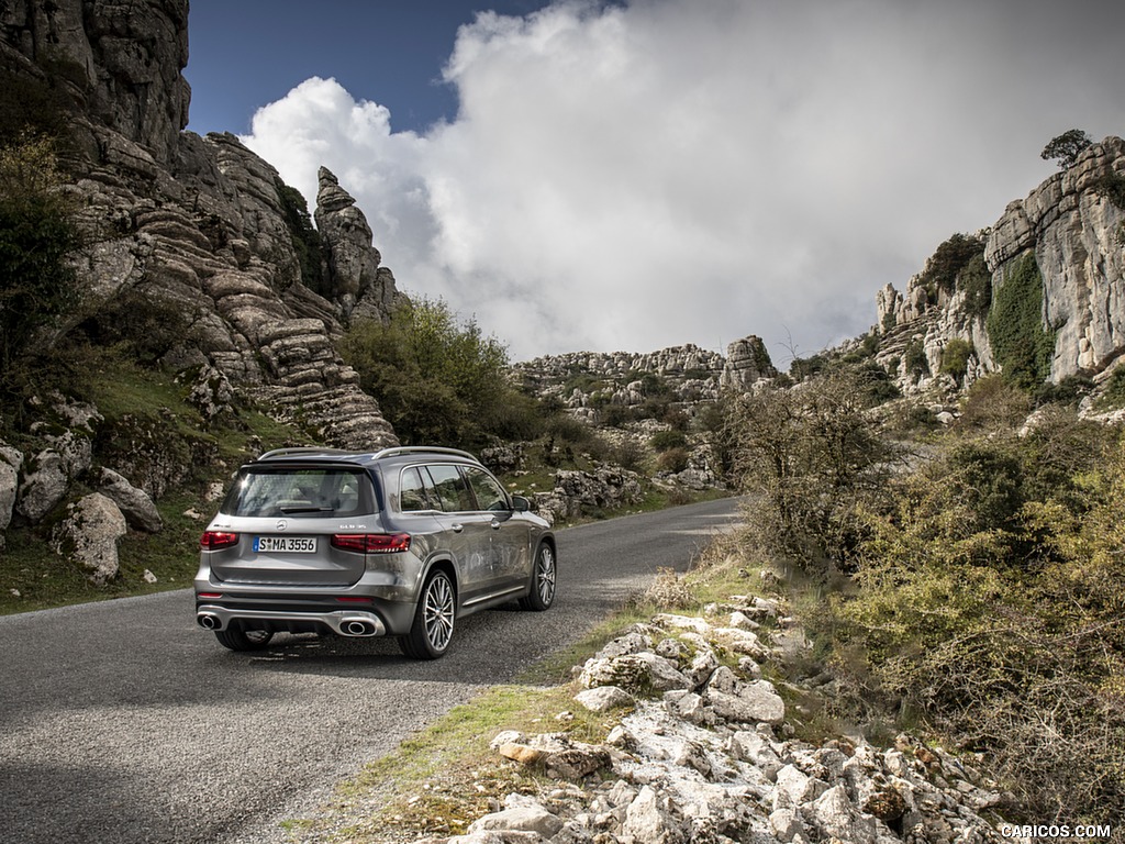 2021 Mercedes-AMG GLB 35 4MATIC (Color: Mountain Gray Metallic) - Rear Three-Quarter