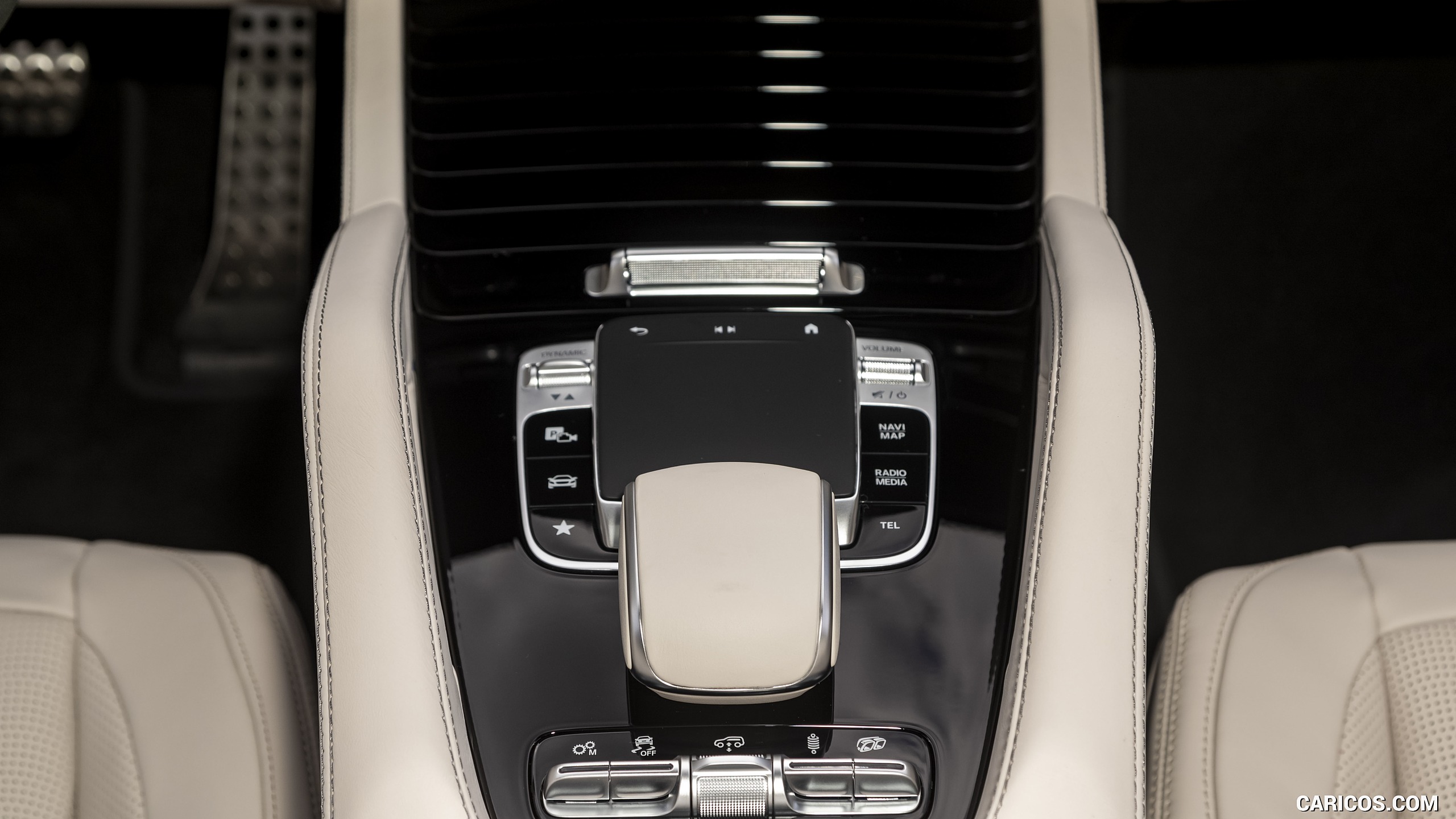 2021 Mercedes-AMG GLE 63 S (US-Spec) - Interior, Detail, #85 of 187