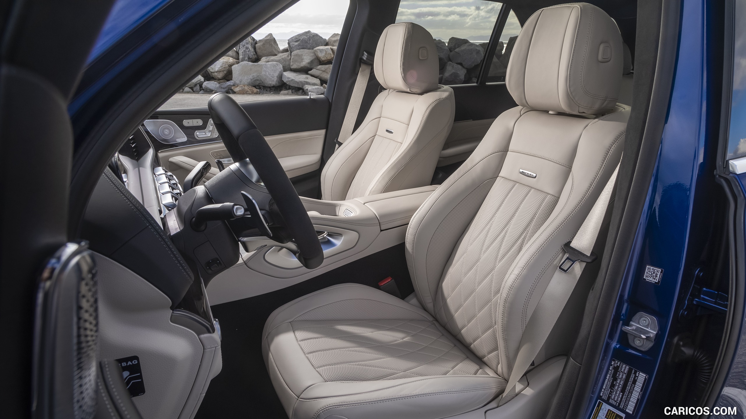 2021 Mercedes-AMG GLE 63 S (US-Spec) - Interior, Front Seats, #88 of 187