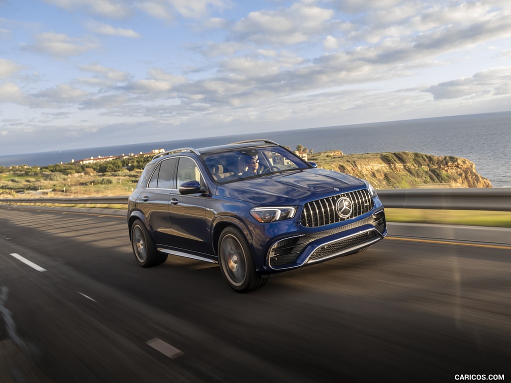 2021 Mercedes-AMG GLE 63 S (US-Spec) - Front Three-Quarter