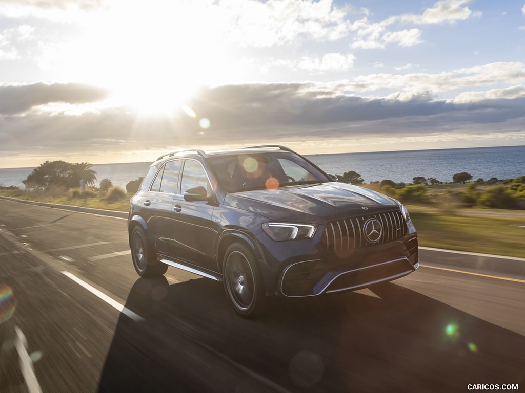 2021 Mercedes-AMG GLE 63 S (US-Spec) - Front Three-Quarter