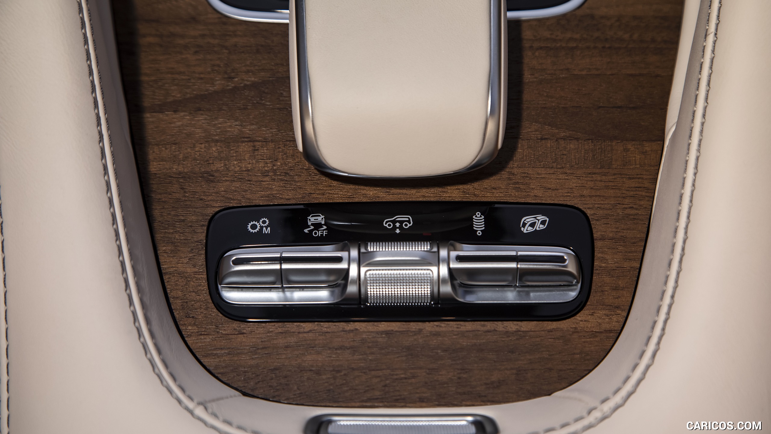 2021 Mercedes-AMG GLS 63 (US-Spec) - Interior, Detail, #74 of 95