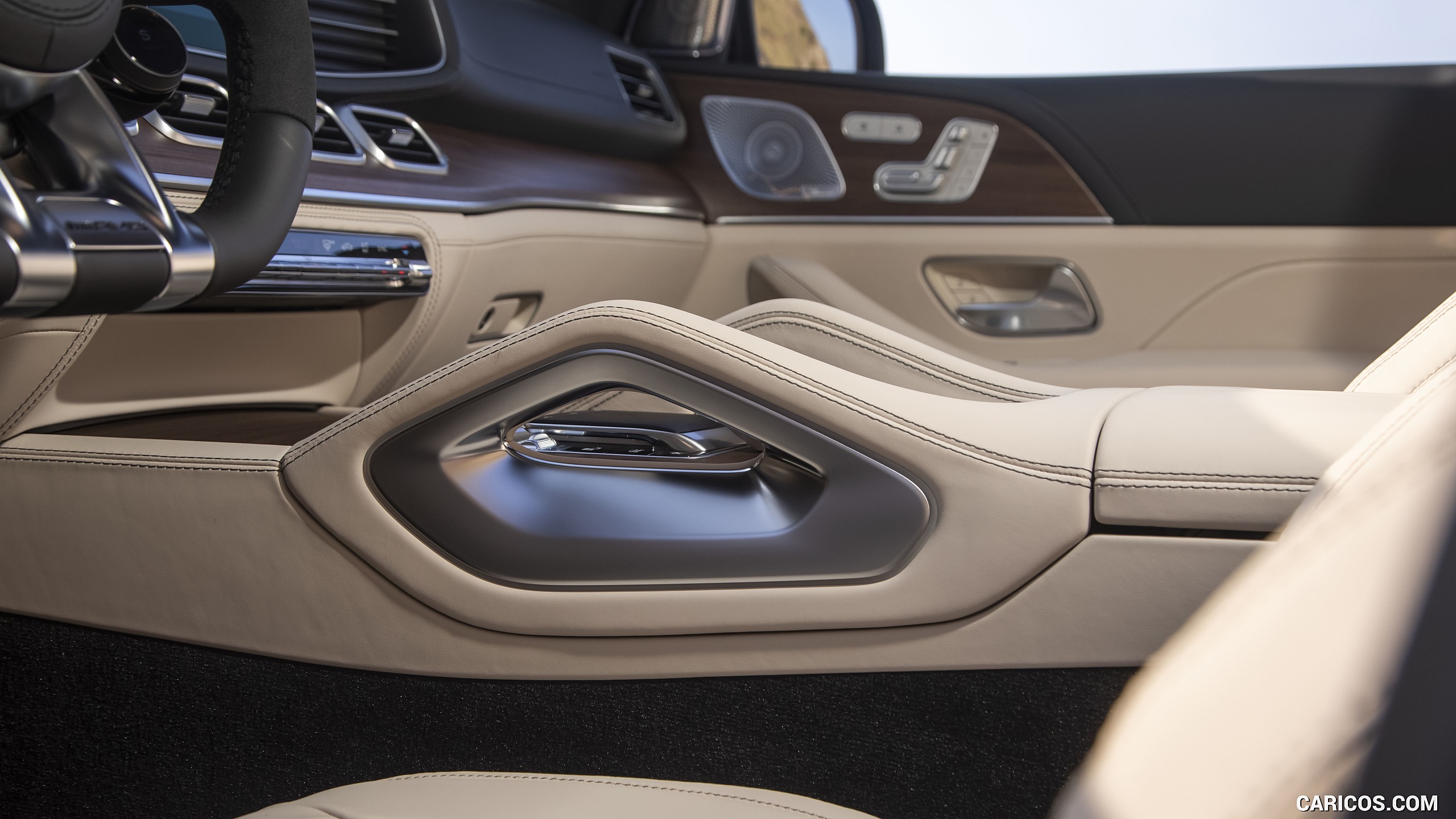 2021 Mercedes-AMG GLS 63 (US-Spec) - Interior, Detail, #77 of 95