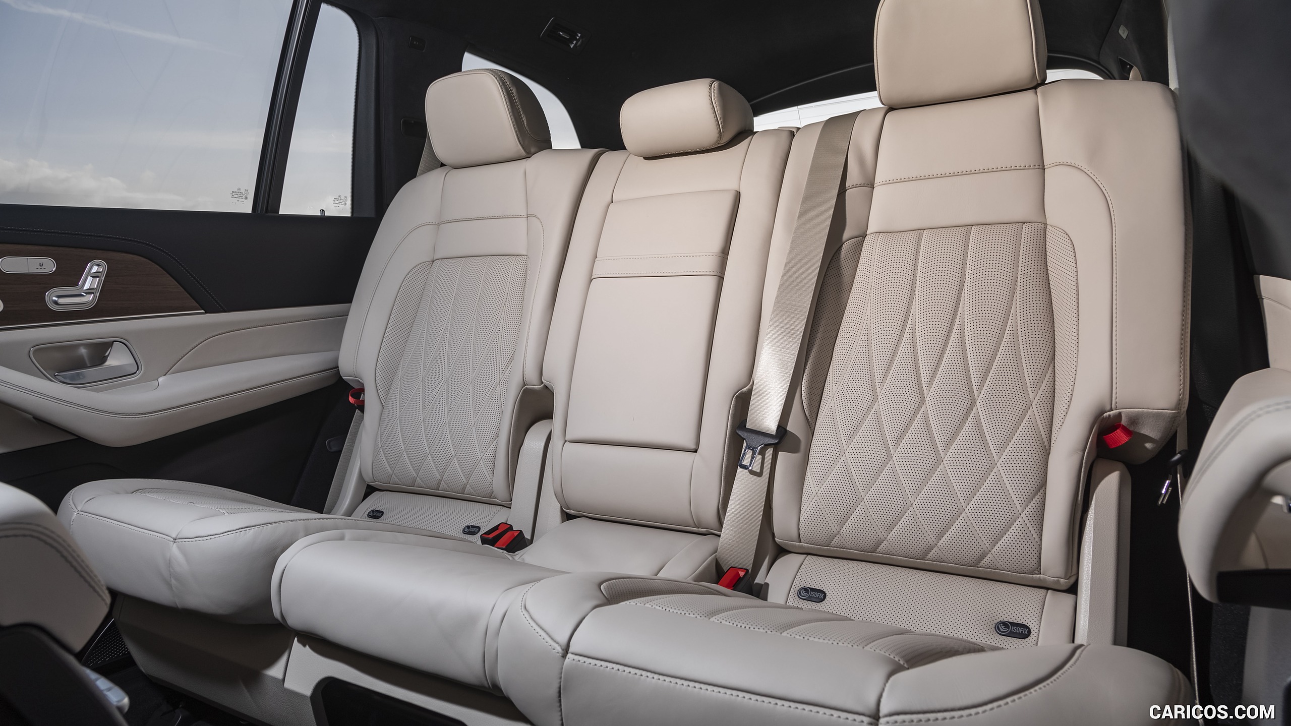 2021 Mercedes-AMG GLS 63 (US-Spec) - Interior, Rear Seats, #81 of 95