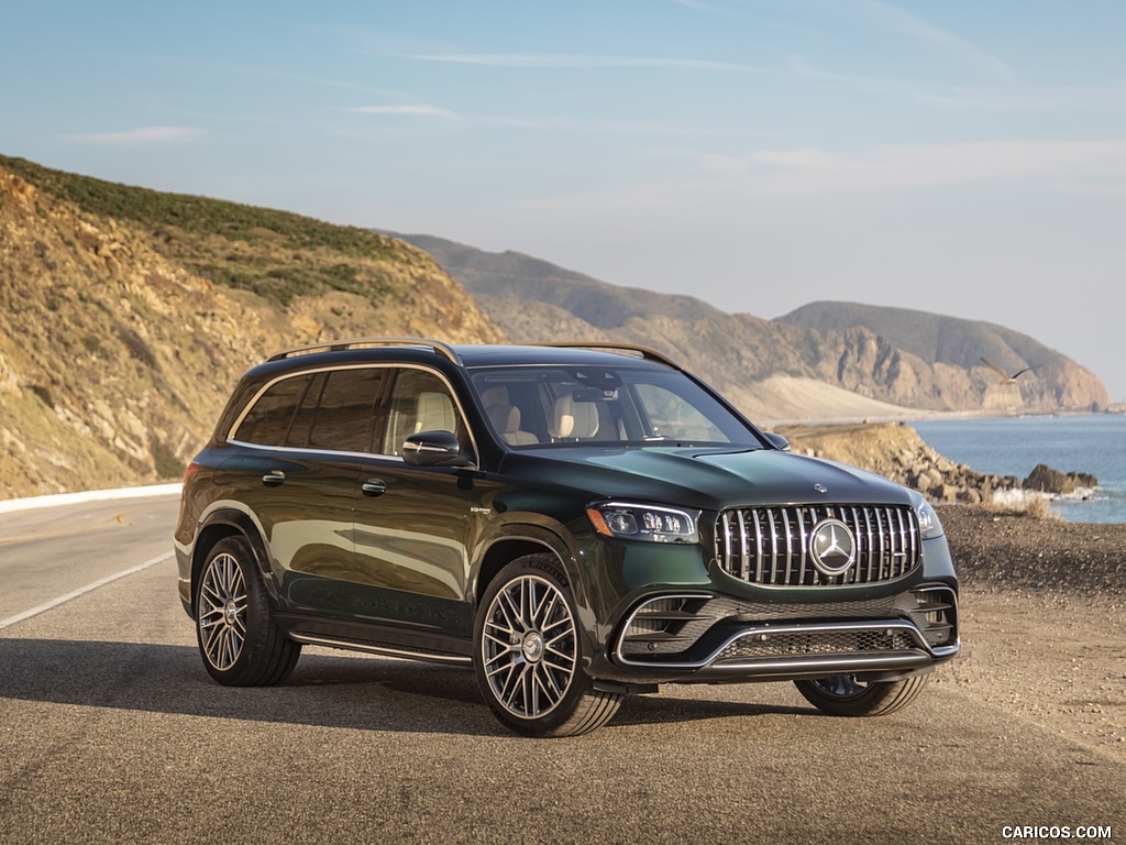 2021 Mercedes-AMG GLS 63 (US-Spec) - Front Three-Quarter