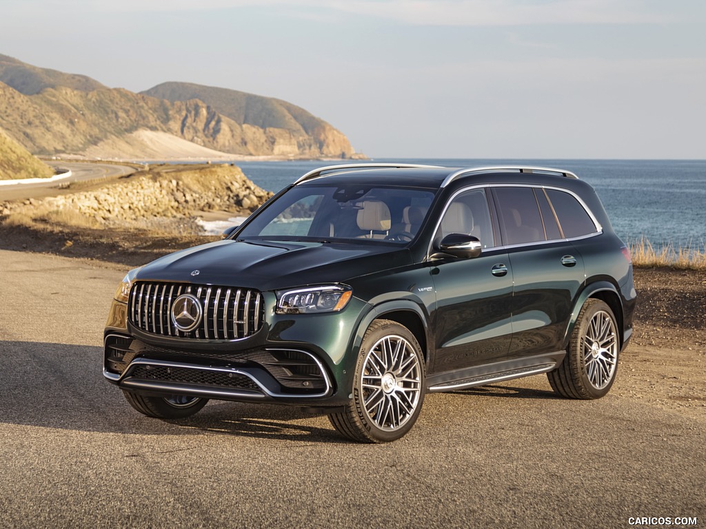 2021 Mercedes-AMG GLS 63 (US-Spec) - Front Three-Quarter