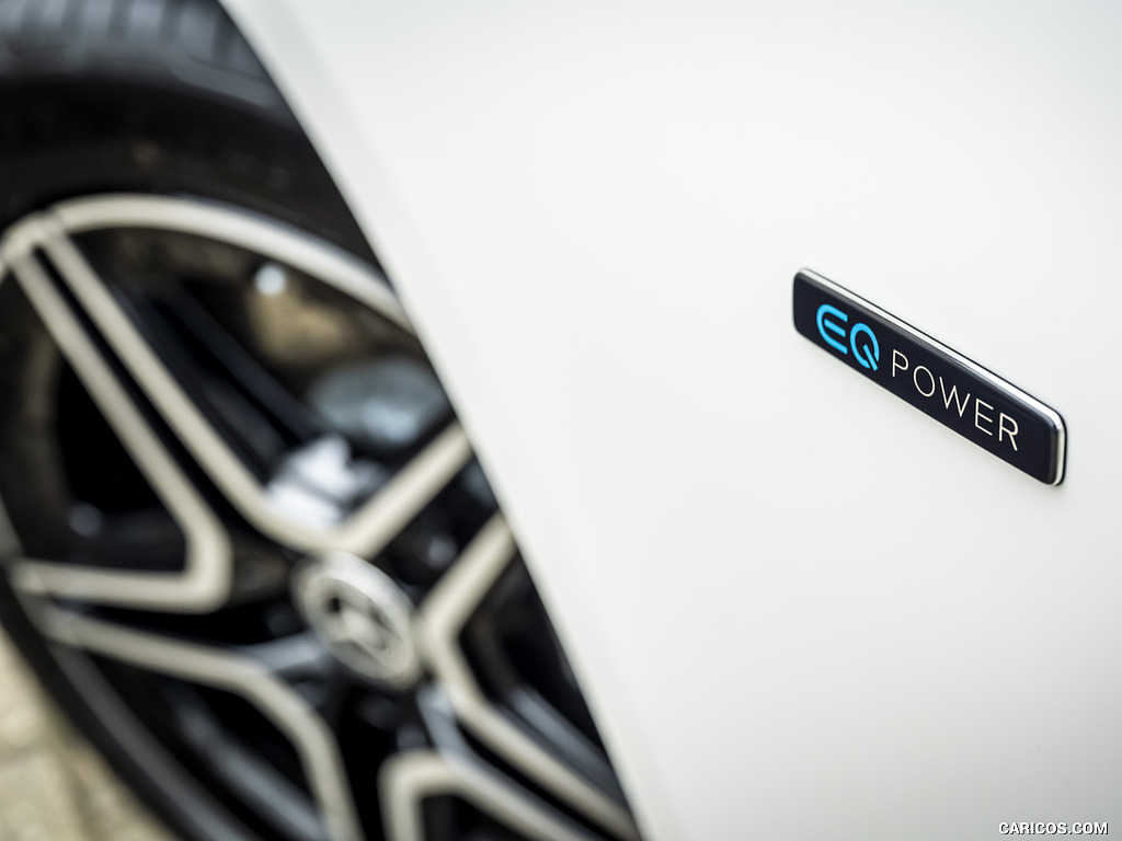 2021 Mercedes-Benz E 300 e Plug-In Hybrid (UK-Spec) - Badge