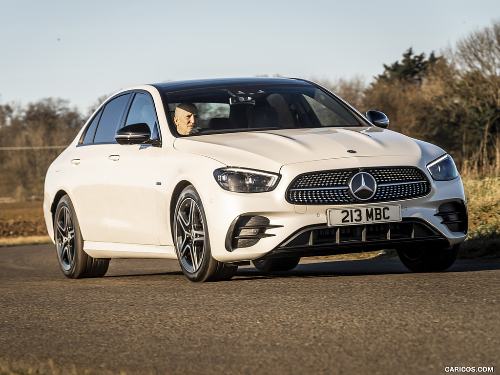 2021 Mercedes-Benz E 300 e Plug-In Hybrid (UK-Spec) - Front Three-Quarter