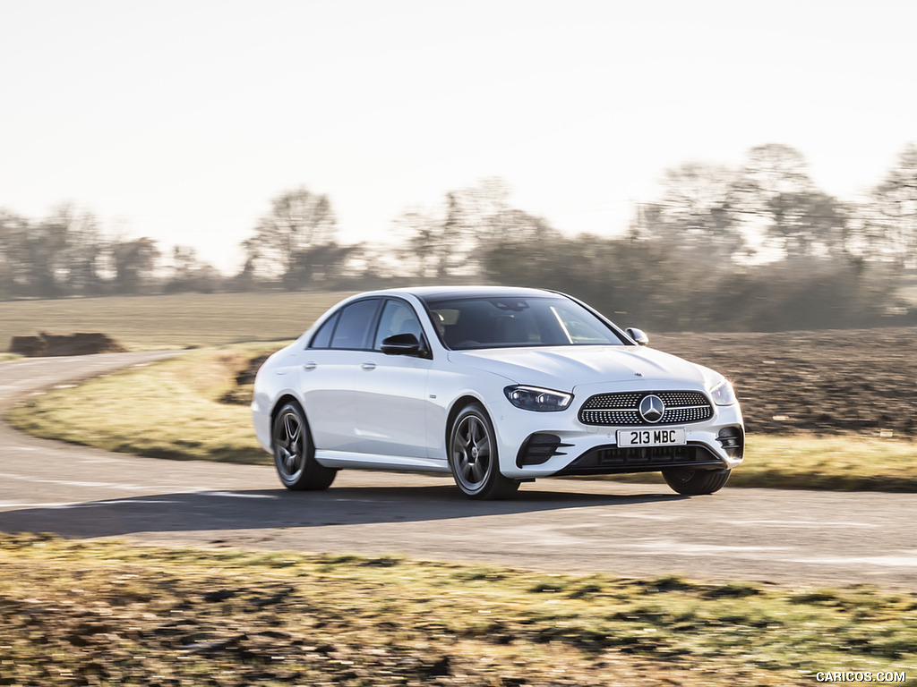 2021 Mercedes-Benz E 300 e Plug-In Hybrid (UK-Spec) - Front Three-Quarter