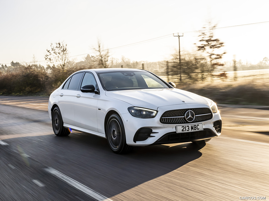 2021 Mercedes-Benz E 300 e Plug-In Hybrid (UK-Spec) - Front Three-Quarter