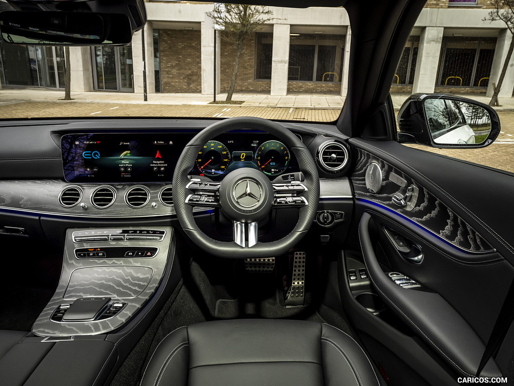 2021 Mercedes-Benz E 300 e Plug-In Hybrid (UK-Spec) - Interior