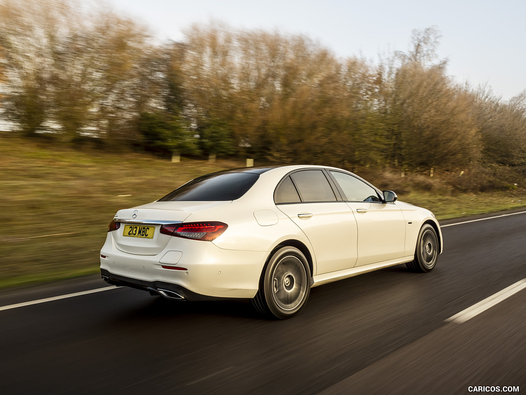 2021 Mercedes-Benz E 300 e Plug-In Hybrid (UK-Spec) - Rear Three-Quarter