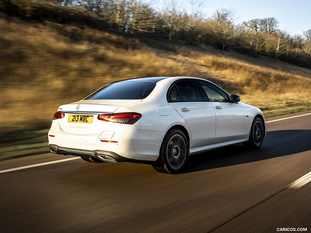 2021 Mercedes-Benz E 300 e Plug-In Hybrid (UK-Spec) - Rear Three-Quarter