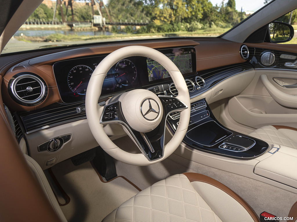 2021 Mercedes-Benz E 350 4MATIC Sedan (US-Spec) - Interior