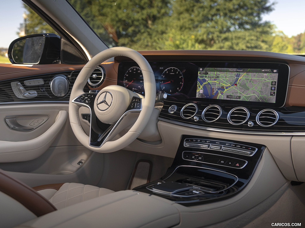 2021 Mercedes-Benz E 350 4MATIC Sedan (US-Spec) - Interior