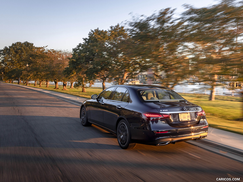 2021 Mercedes-Benz E 350 4MATIC Sedan (US-Spec) - Rear Three-Quarter