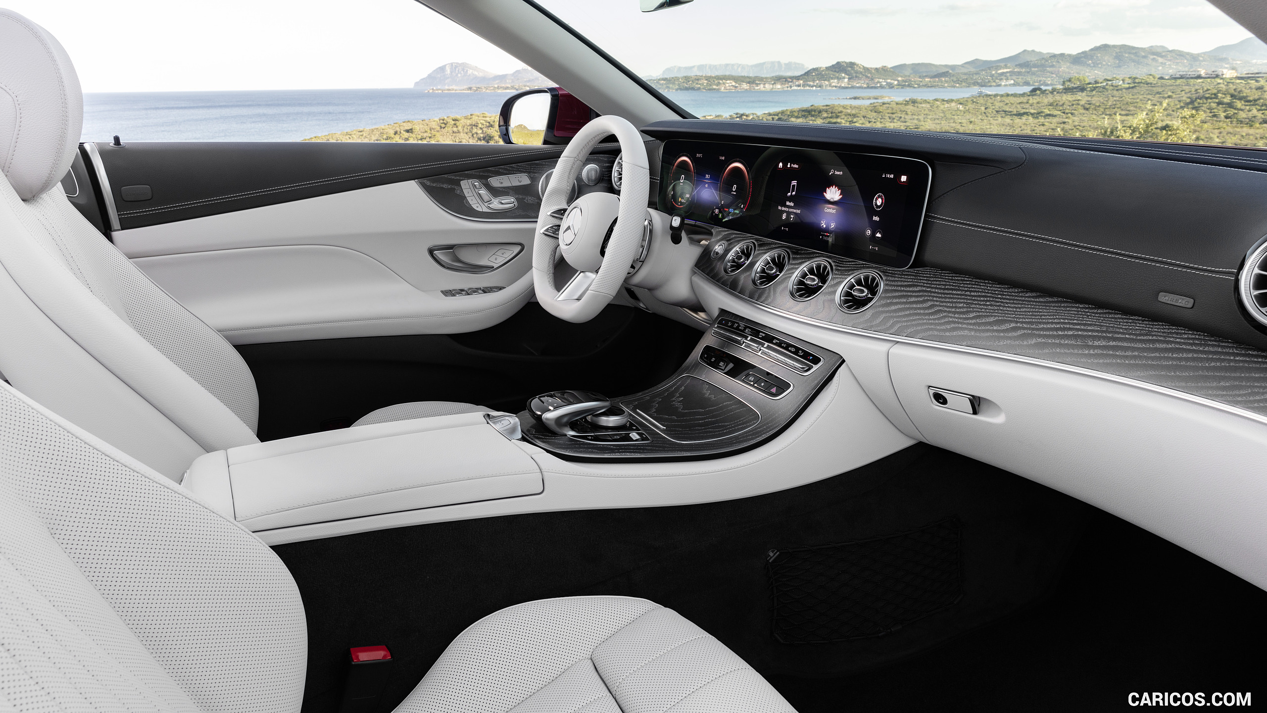 2021 Mercedes-Benz E 450 4MATIC Cabriolet - Interior, #27 of 55