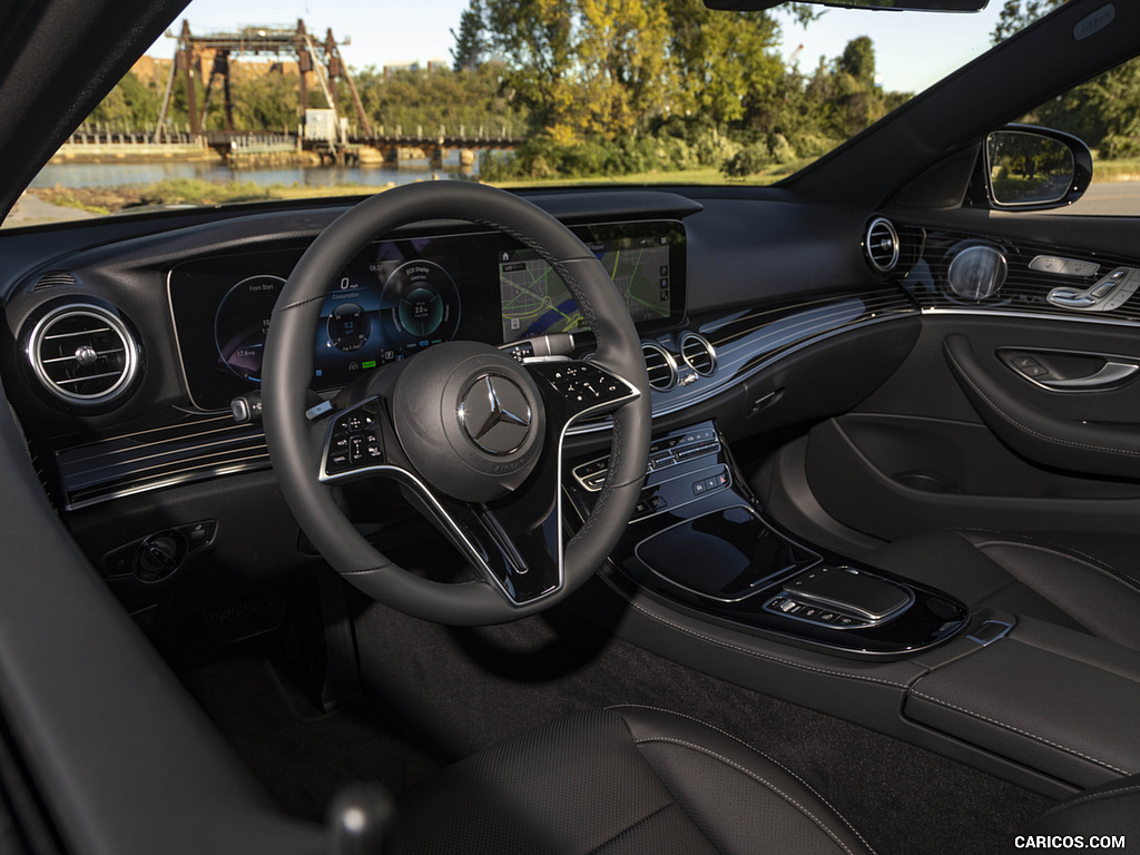 2021 Mercedes-Benz E 450 4MATIC Sedan (US-Spec) - Interior