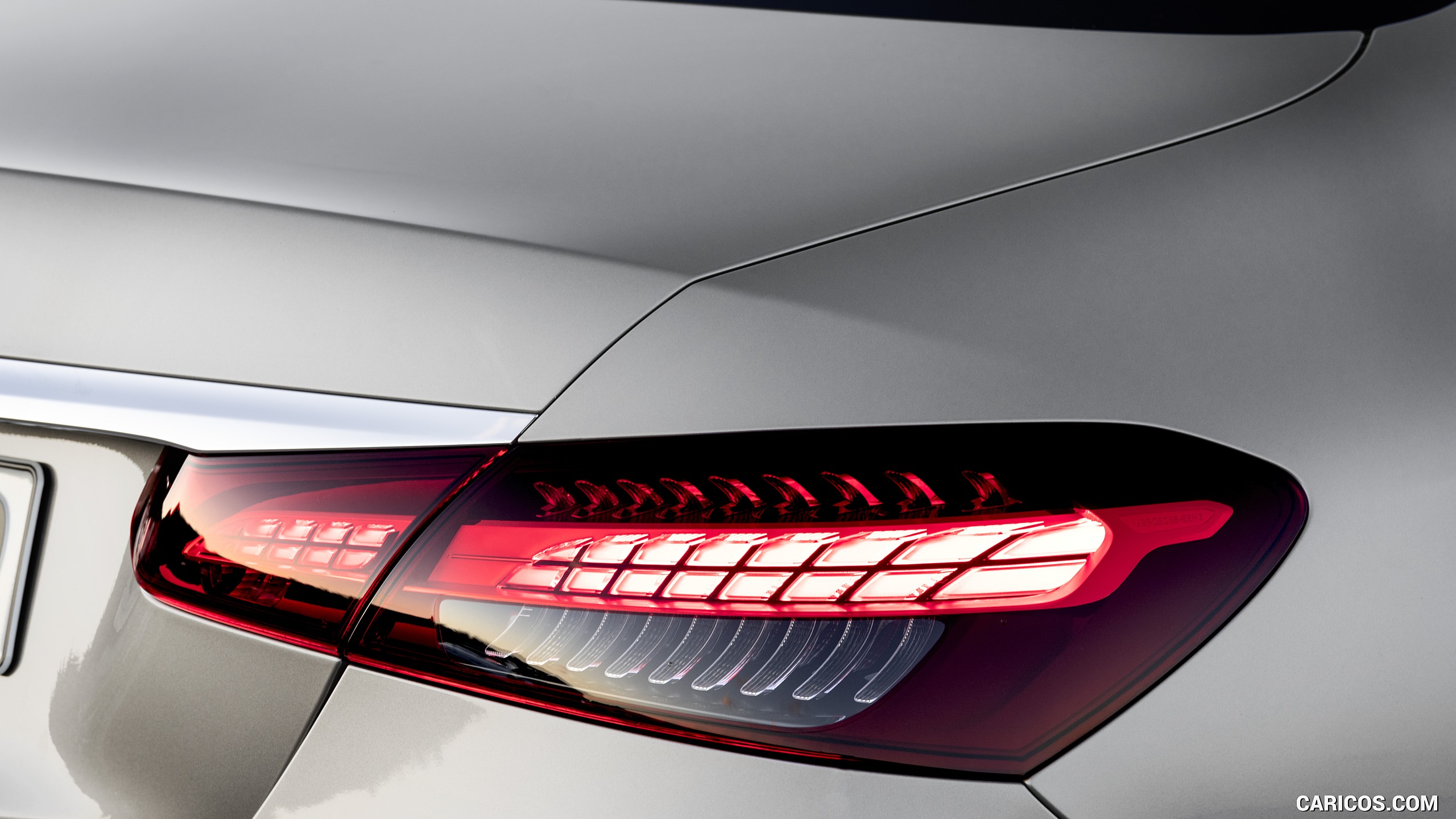 2021 Mercedes-Benz E-Class AMG line (Color: Mojave Silver Metallic) - Tail Light, #28 of 144