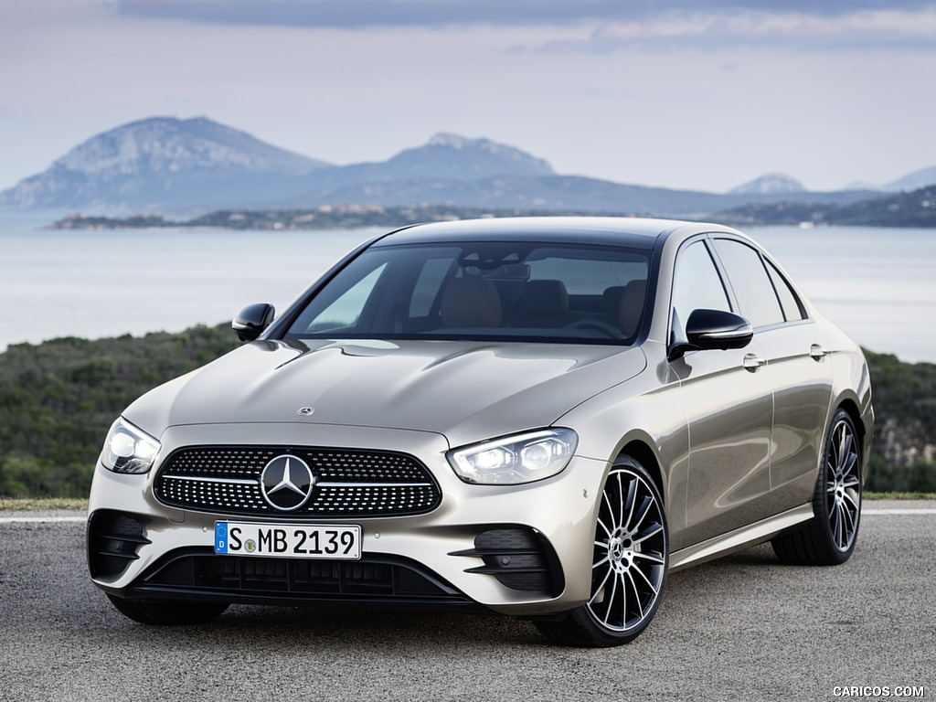 2021 Mercedes-Benz E-Class AMG line (Color: Mojave Silver Metallic) - Front Three-Quarter