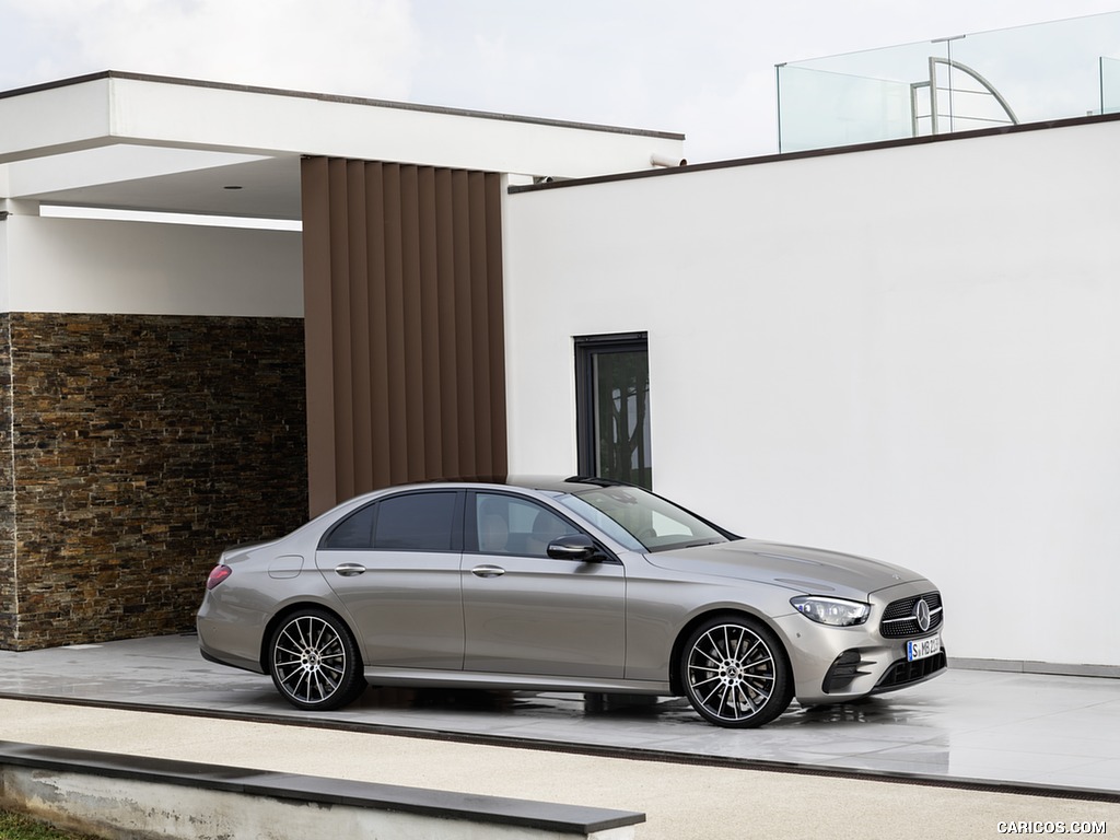 2021 Mercedes-Benz E-Class AMG line (Color: Mojave Silver Metallic) - Front Three-Quarter