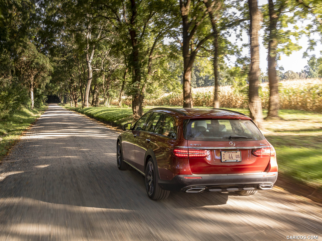 2021 Mercedes-Benz E-Class All-Terrain (US-Spec) - Rear Three-Quarter