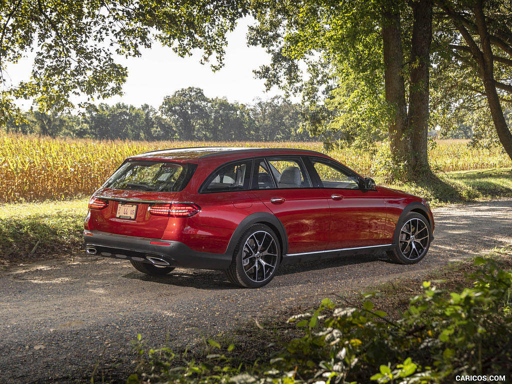 2021 Mercedes-Benz E-Class All-Terrain (US-Spec) - Rear Three-Quarter