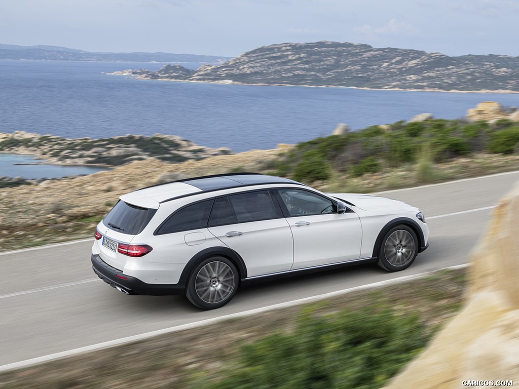 2021 Mercedes-Benz E-Class All-Terrain Line Avantgarde (Color: Designo Diamond White Bright) - Rear Three-Quarter