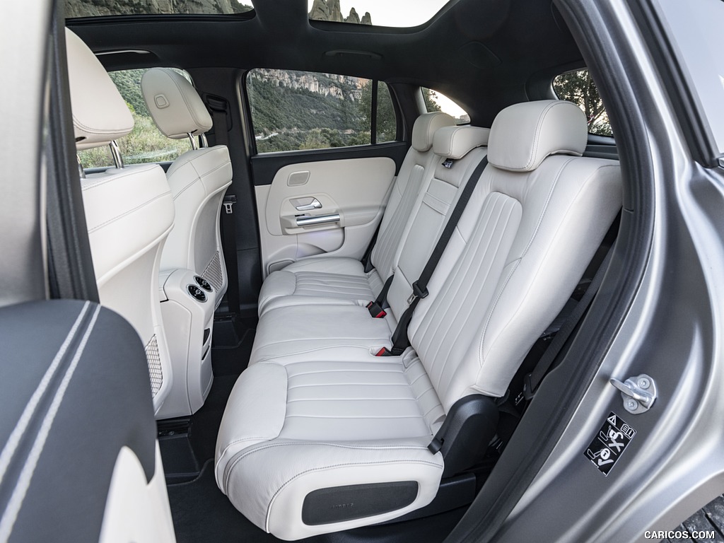 2021 Mercedes-Benz GLA - Interior, Rear Seats