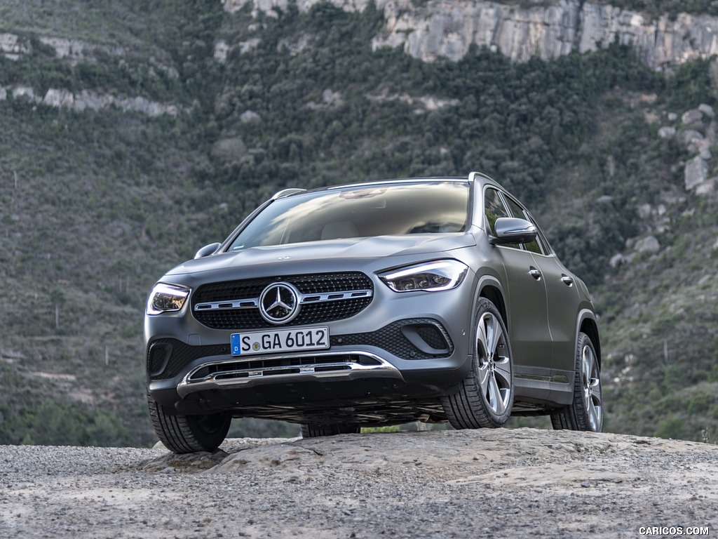 2021 Mercedes-Benz GLA 220d (Color: Mountain Grey Magno) - Front